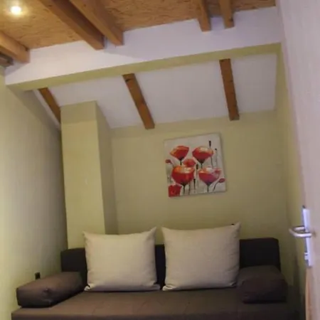 Апартаменты Maja Грачац